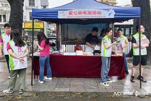 记者：曼联近期对特尔进行了详尽分析，有意今夏再签一名前锋